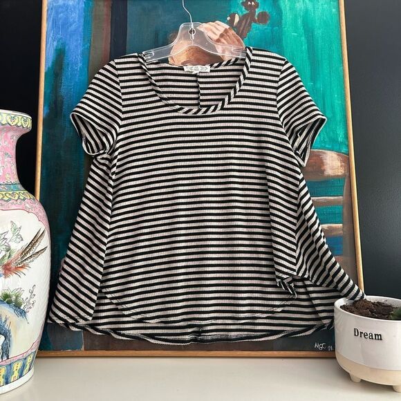 Pink Rose Black and White Striped Short Sleeve Tee M - Picture 12 of 16